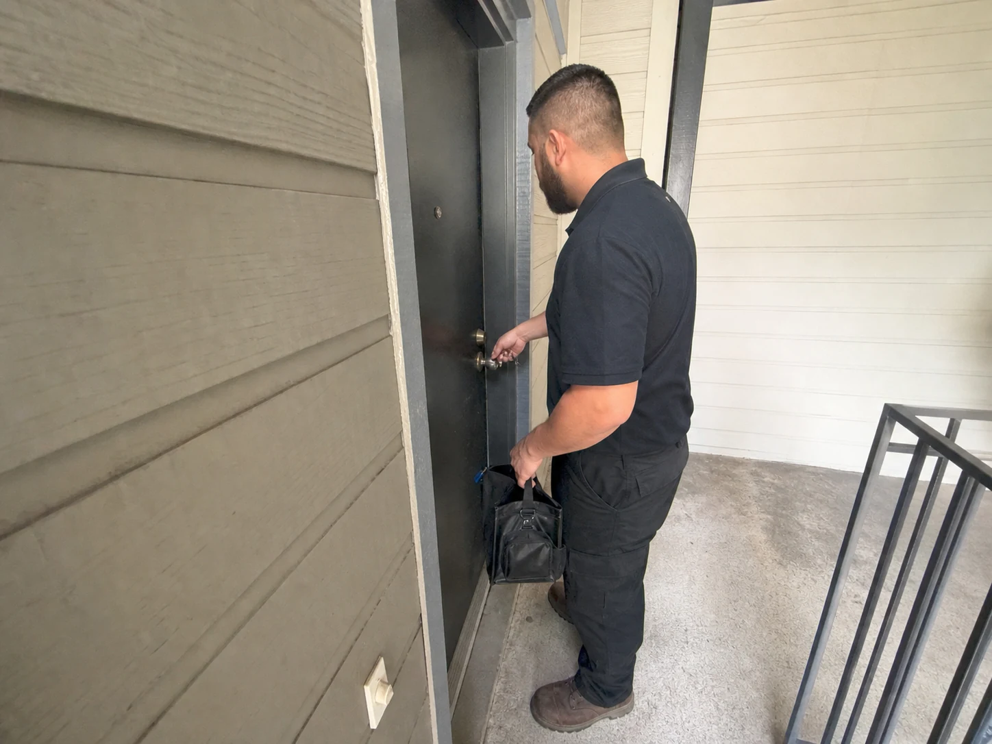 Emergency Locksmith specialist serving a Benson property
